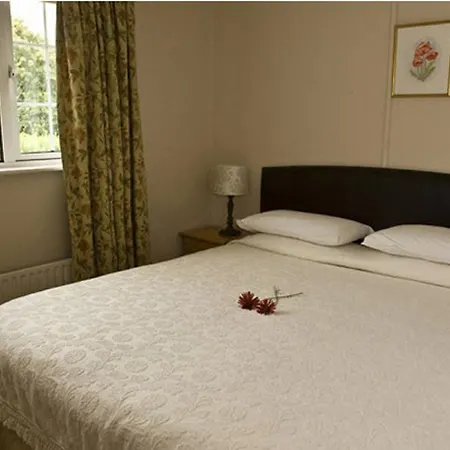 Hotel Ashgrove 3*